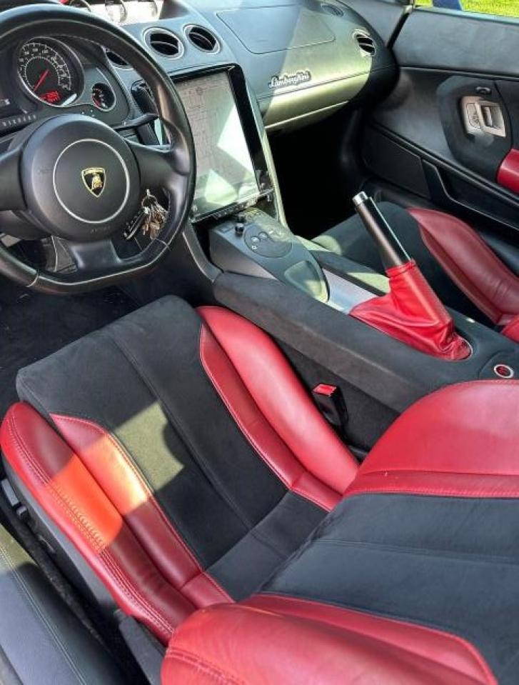 2012 Lamborghini Gallardo vin: ZHWGU5BZ1CLA11582