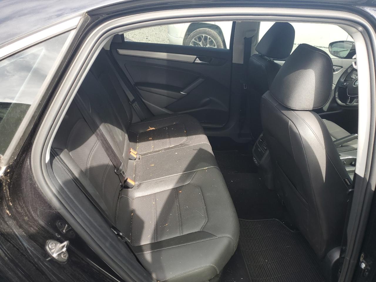 1VWSA7A39MC016397 2021 Volkswagen Passat Se