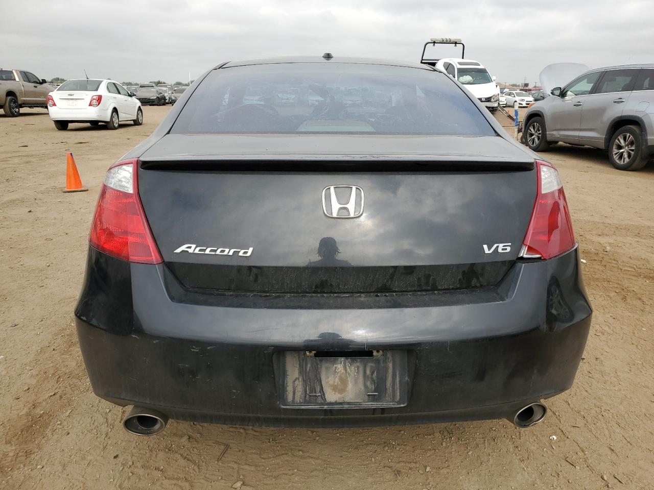 1HGCS22829A011144 2009 Honda Accord Exl