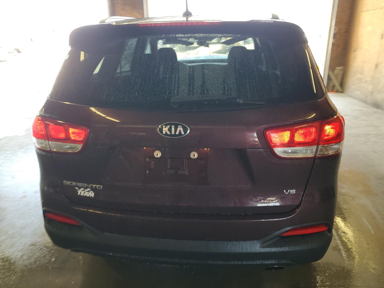 2018 Kia Sorento Lx vin: 5XYPGDA57JG417137