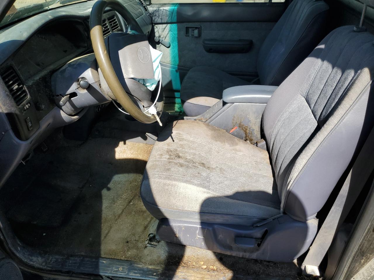 4TANM92N8YZ591964 2000 Toyota Tacoma Prerunner