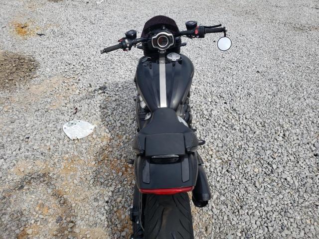 2022 TRIUMPH MOTORCYCLE ROCKET 3 R - SMTG11JX7NTAG4541