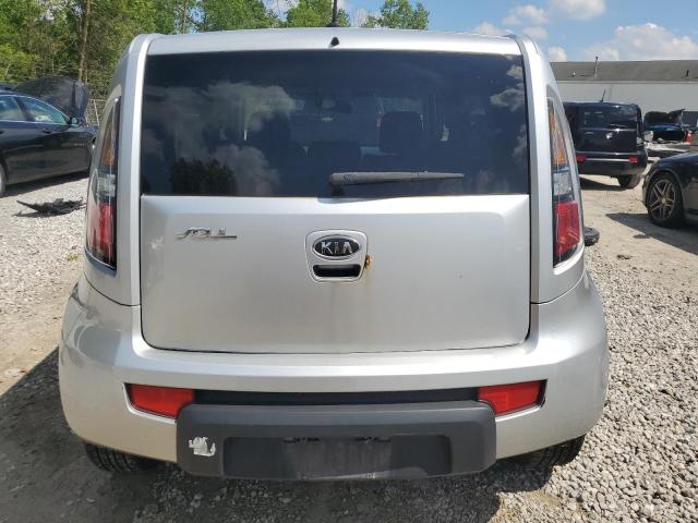 2010 Kia Soul + VIN: KNDJT2A2XA7702245 Lot: 57349614