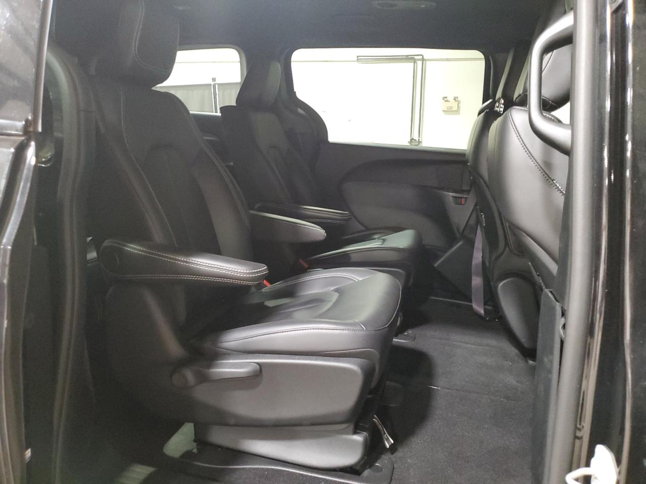 2C4RC1L73PR632844 2023 Chrysler Pacifica Hybrid Touring L