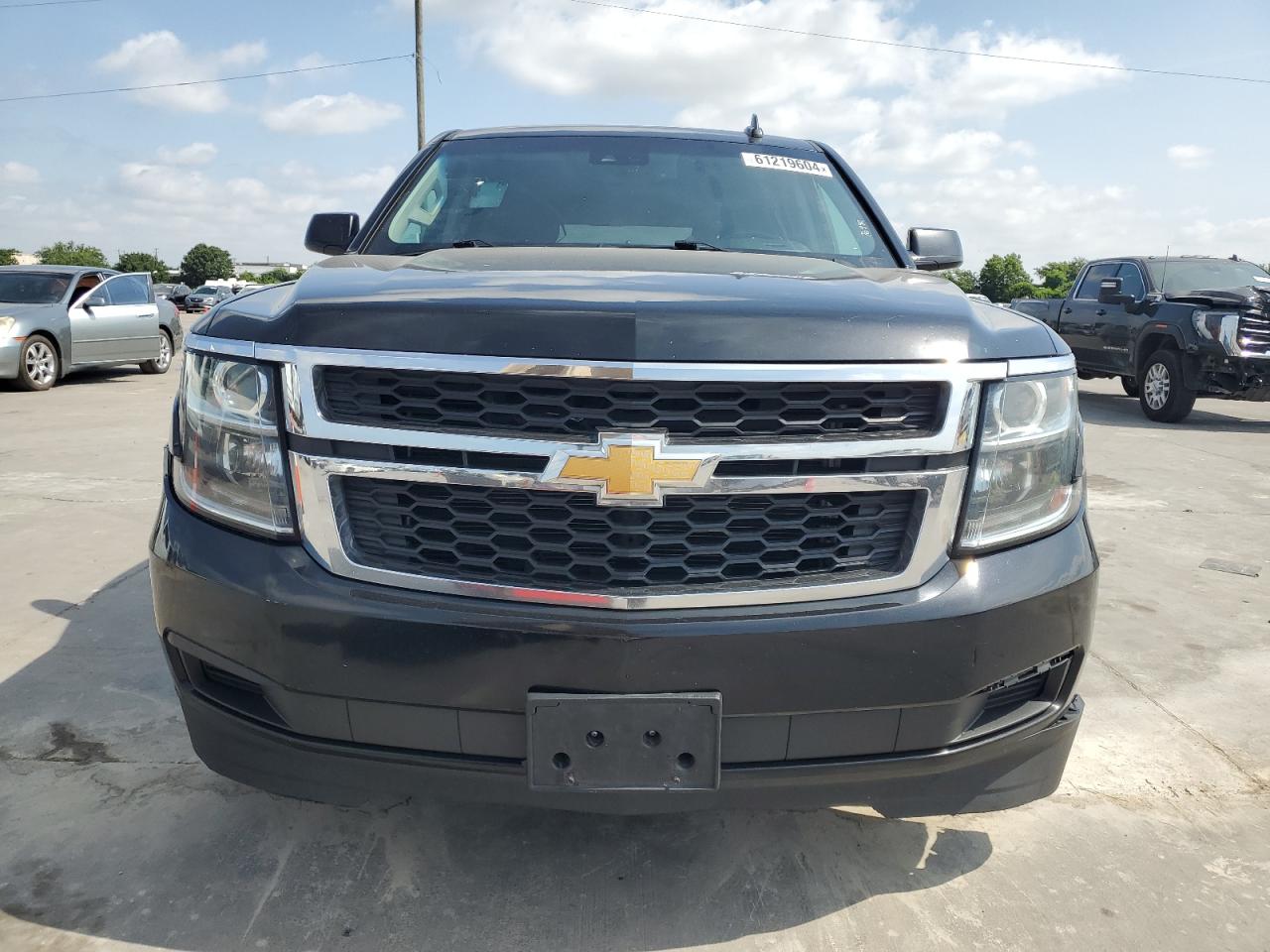 2019 Chevrolet Suburban K1500 Lt vin: 1GNSKHKCXKR187939