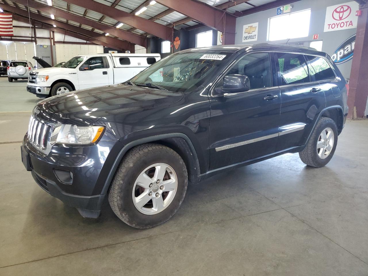 2013 Jeep Grand Cherokee Laredo vin: 1C4RJFAG0DC537507