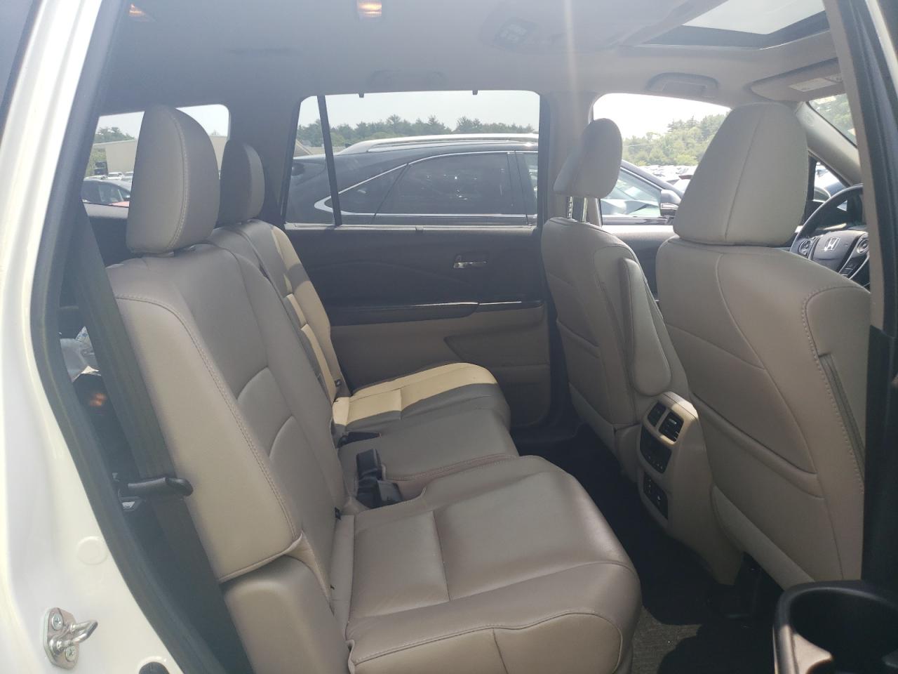 5FNYF6H82GB088737 2016 Honda Pilot Exl