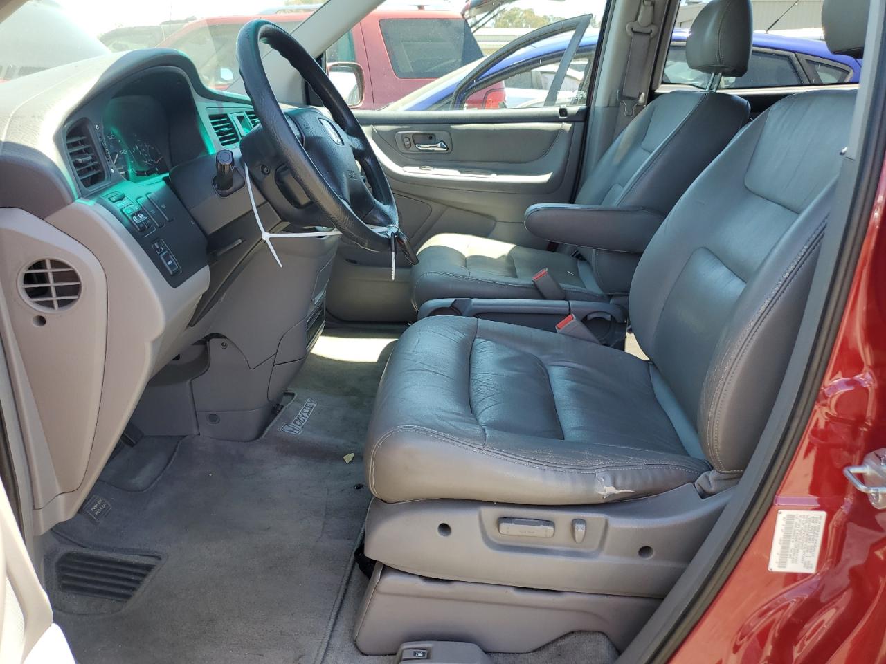 5FNRL18002B023145 2002 Honda Odyssey Exl