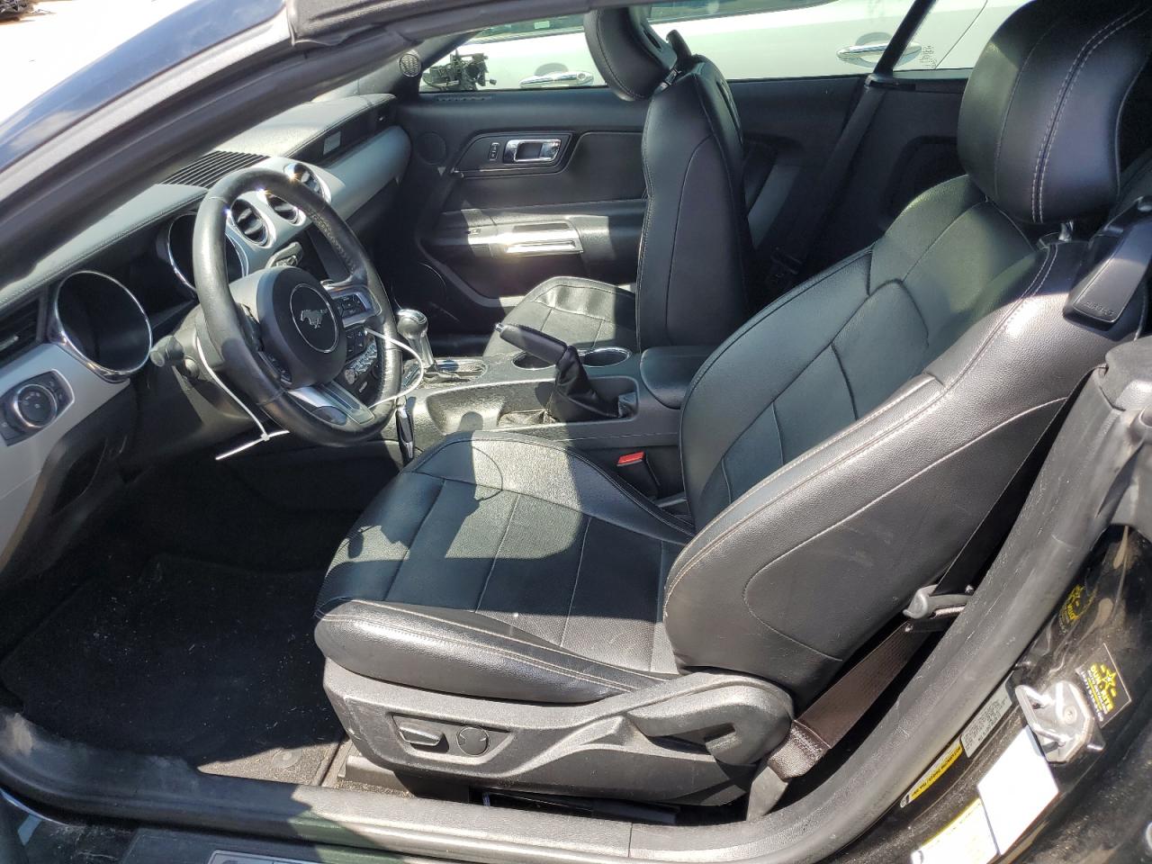 1FATP8UH6H5307555 2017 Ford Mustang