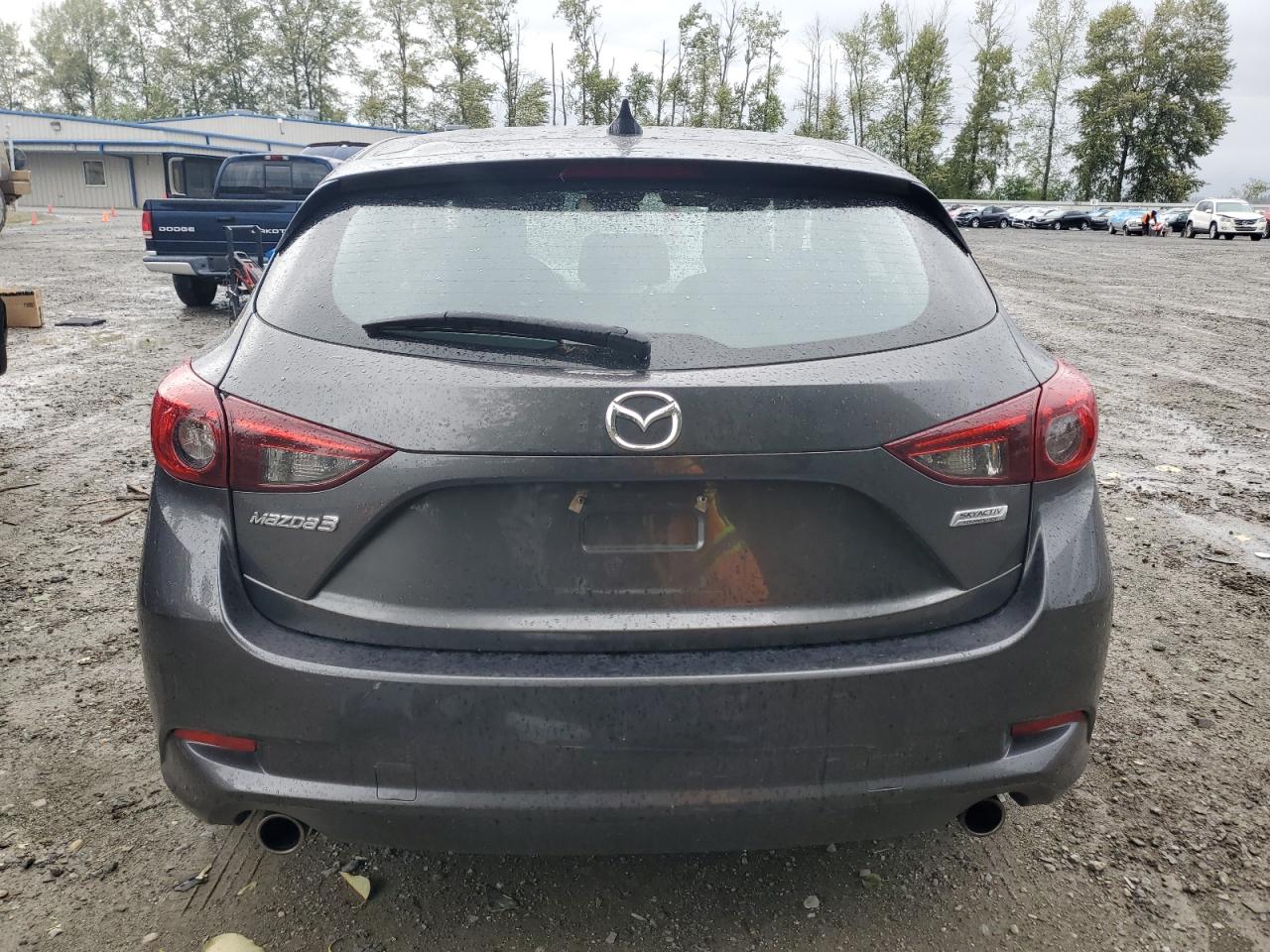 JM1BN1M37H1147958 2017 Mazda 3 Grand Touring