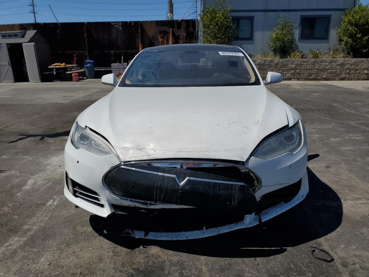 2014 Tesla Model S vin: 5YJSA1H1XEFP38163