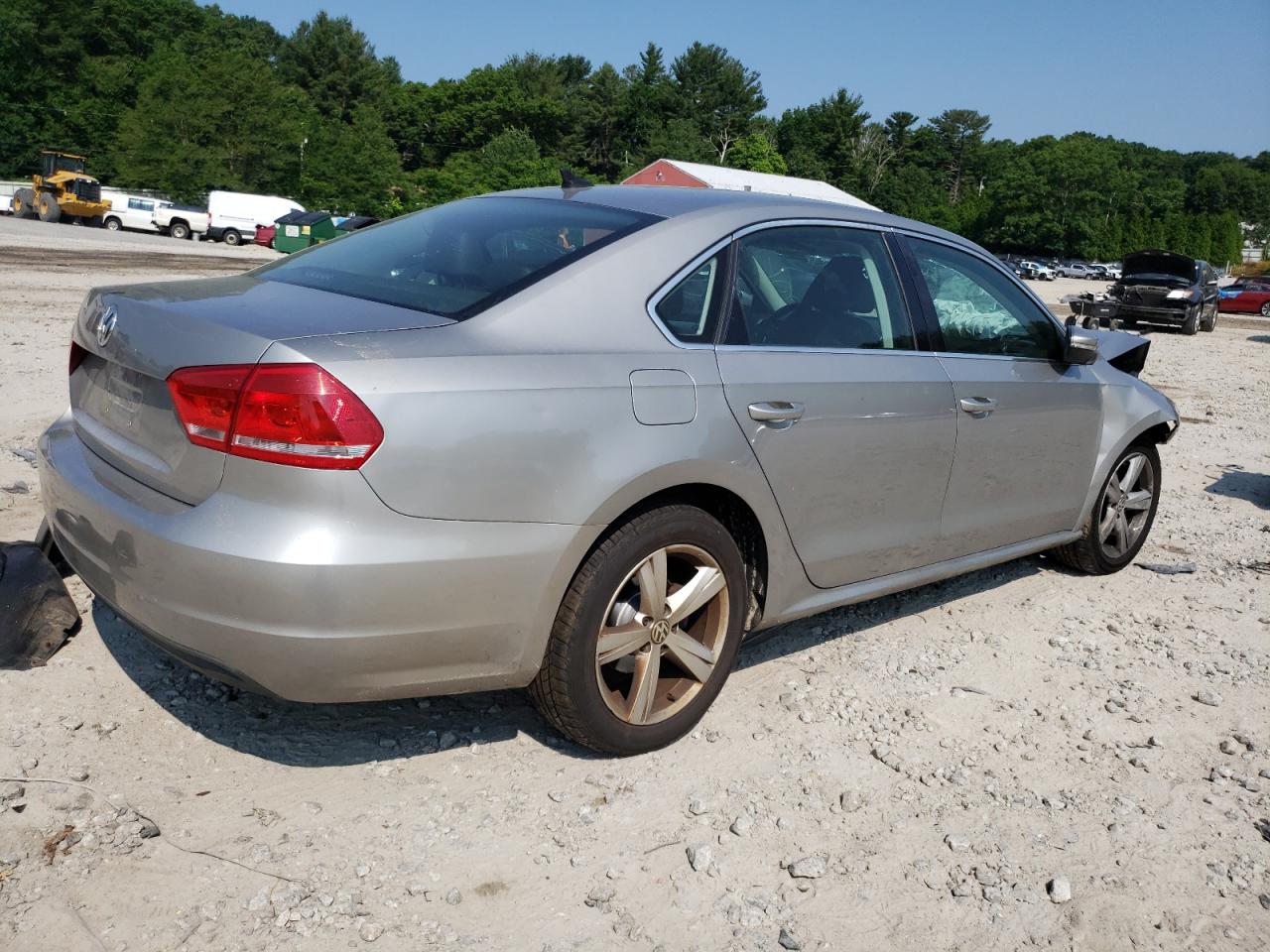 1VWBP7A30CC087663 2012 Volkswagen Passat Se