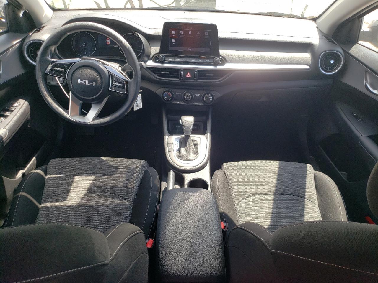 3KPF24AD3PE668406 2023 Kia Forte Lx