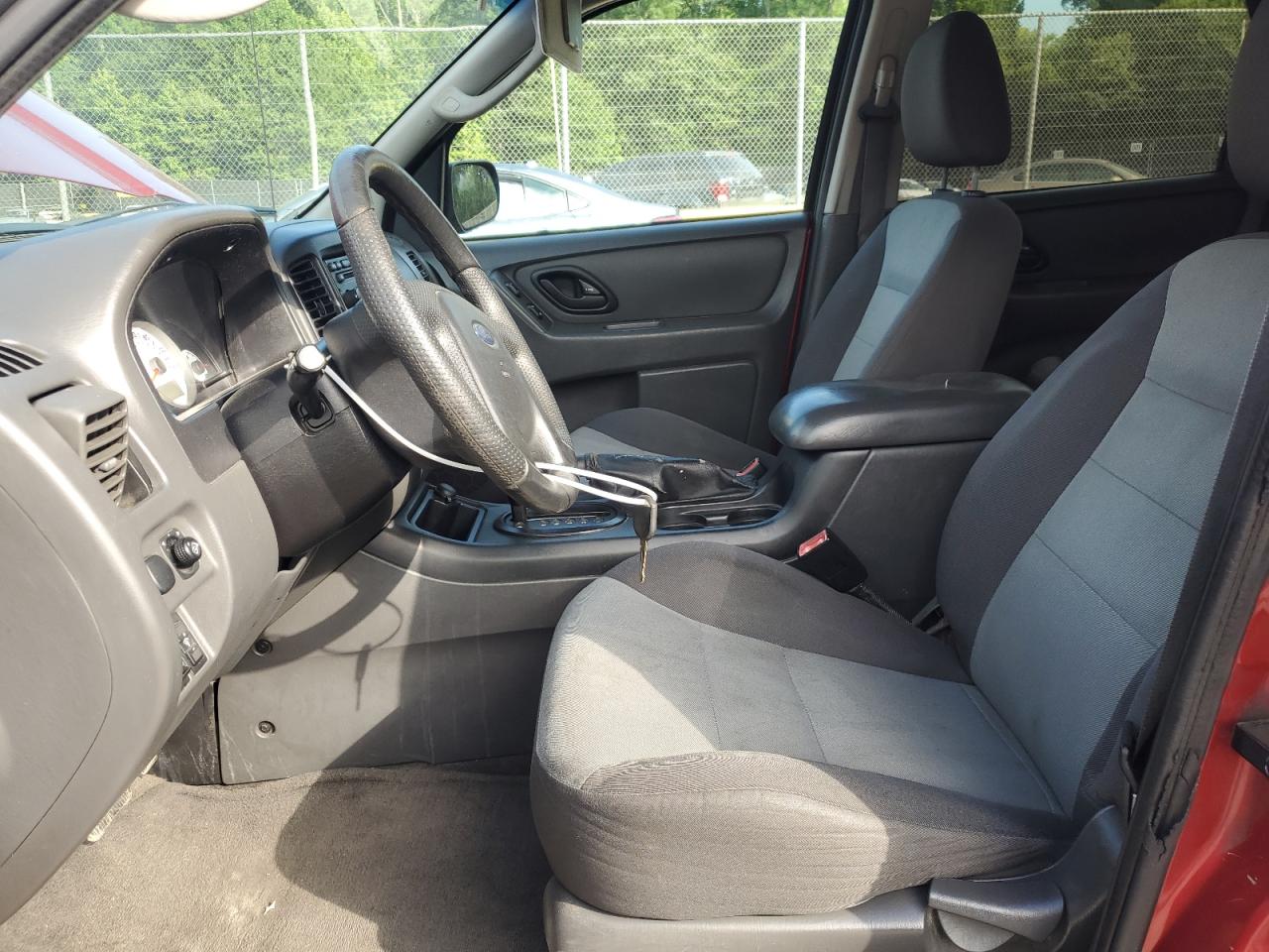 1FMYU02Z55KC71419 2005 Ford Escape Xls