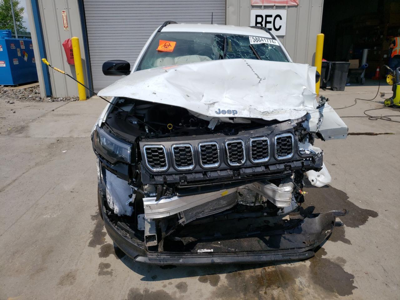 3C4NJDFNXRT134057 2024 Jeep Compass Latitude Lux