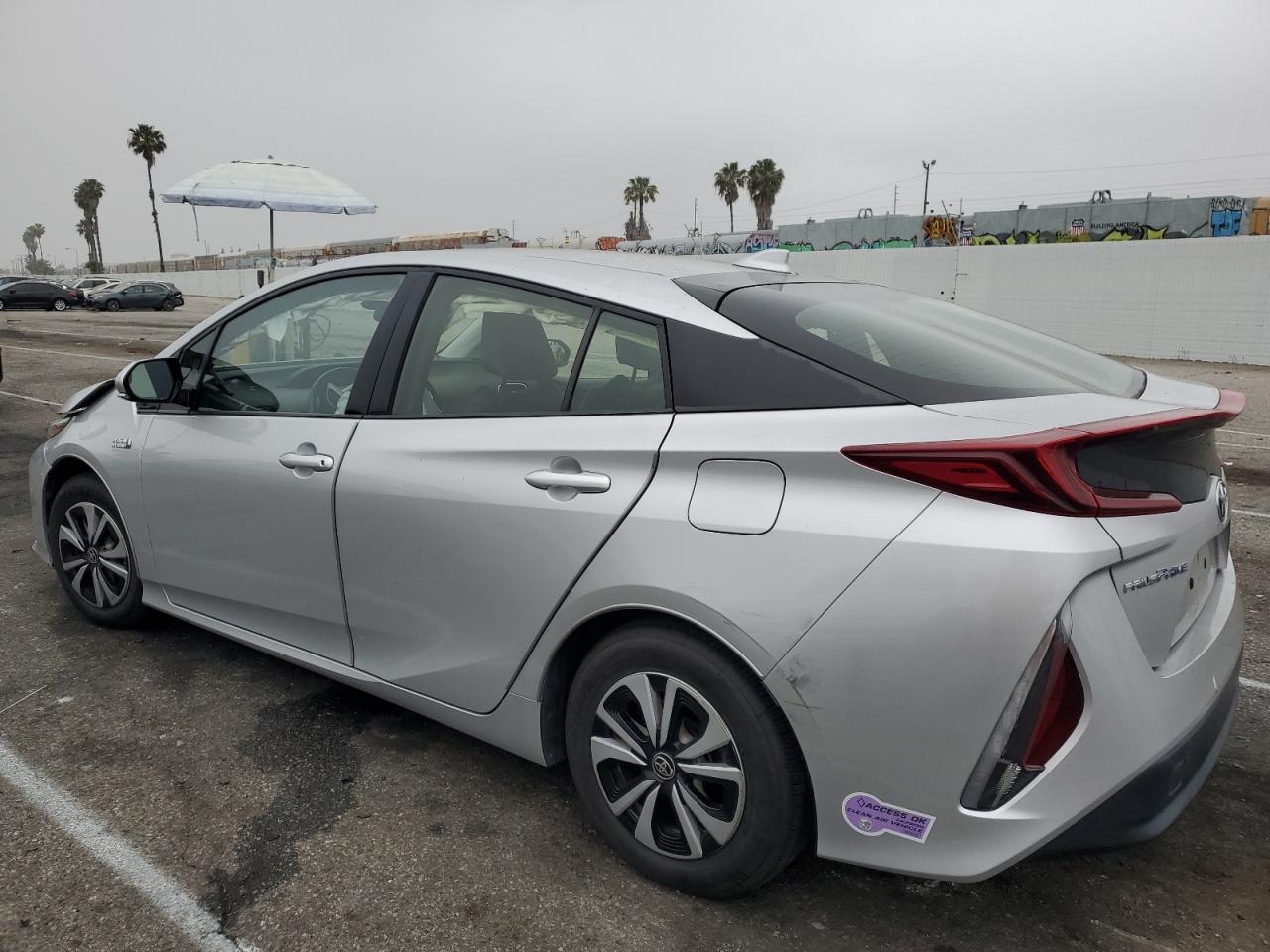 JTDKARFP8H3060567 2017 Toyota Prius Prime