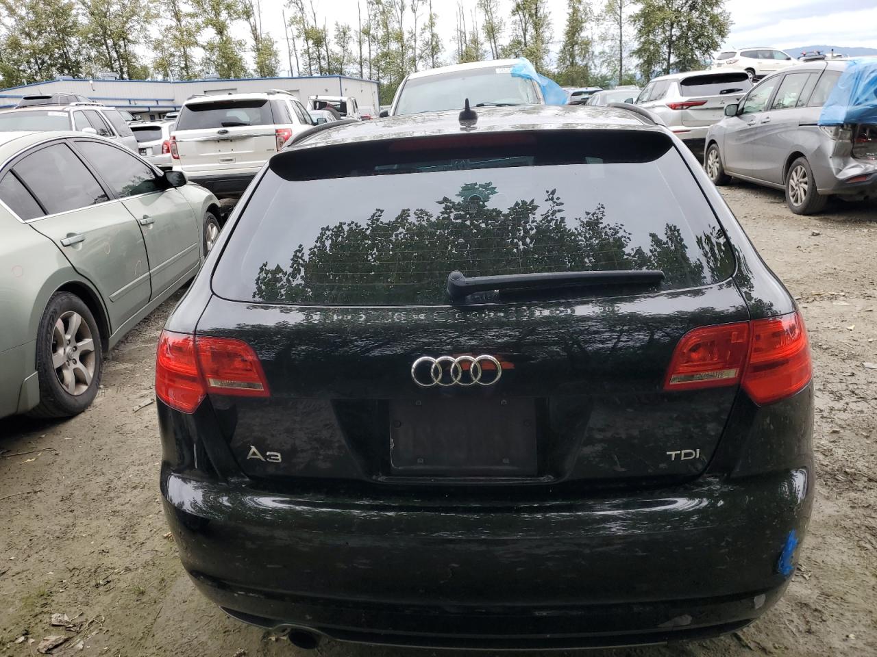 WAUKJAFM2DA027333 2013 Audi A3 Premium Plus