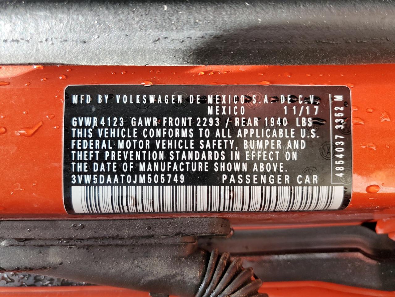 3VW5DAAT0JM505749 2018 Volkswagen Beetle S