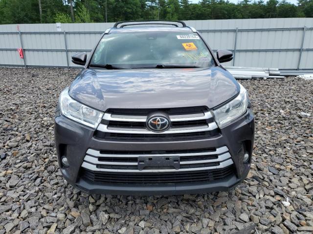 VIN 5TDJZRFH5HS466852 2017 Toyota Highlander, SE no.5