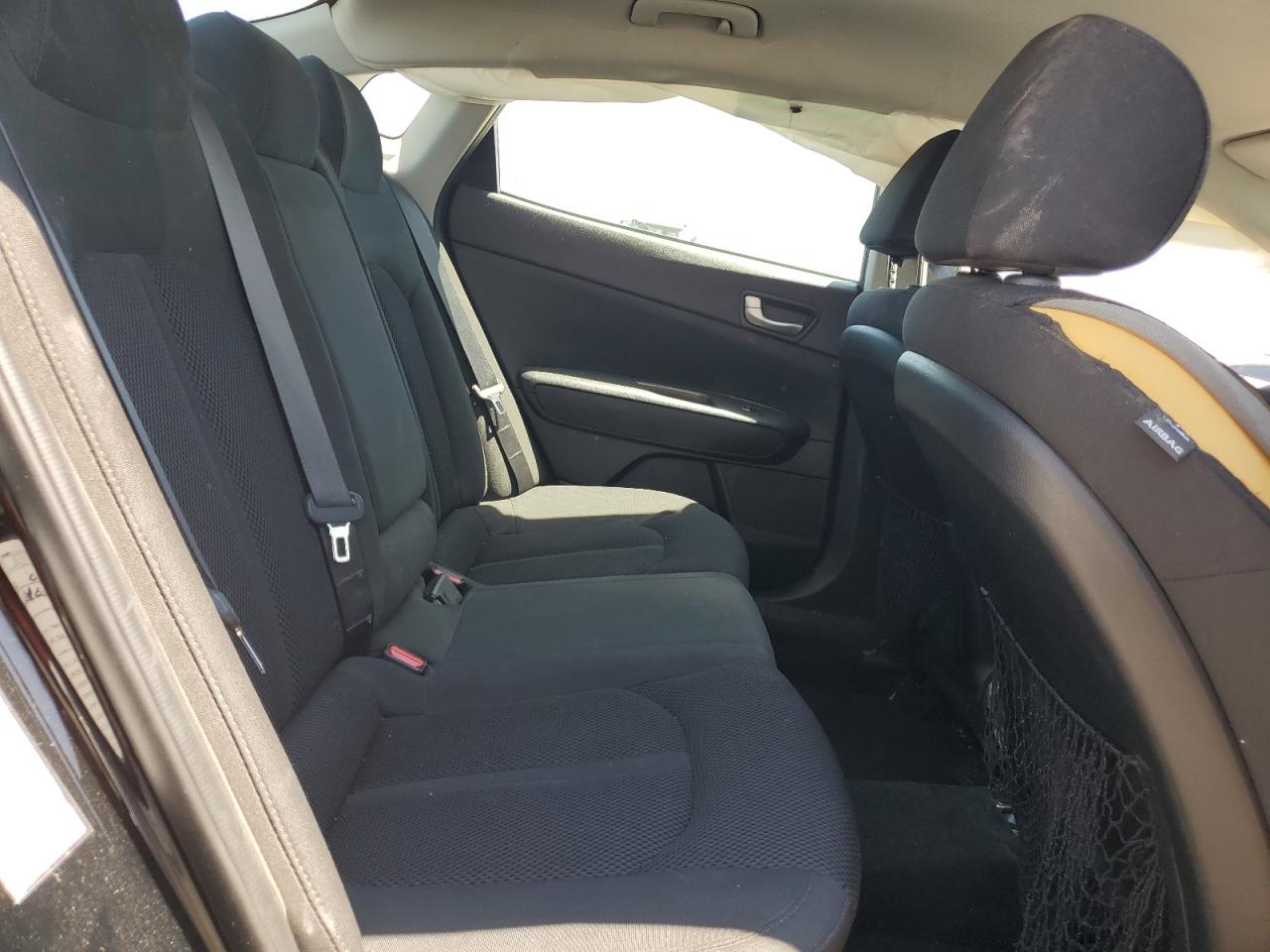 5XXGT4L32KG299012 2019 Kia Optima Lx