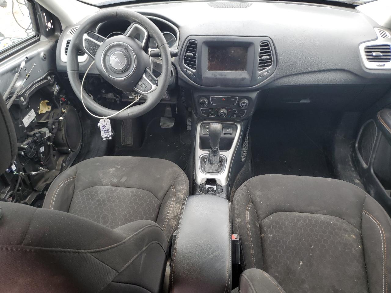 3C4NJCAB2LT256894 2020 Jeep Compass Sport