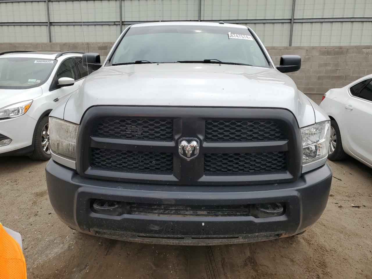 2017 Ram 2500 St vin: 3C6UR5CJ9HG749564