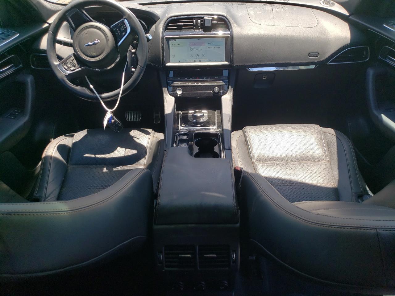 SADCK2FX5KA394233 2019 Jaguar F-Pace Prestige