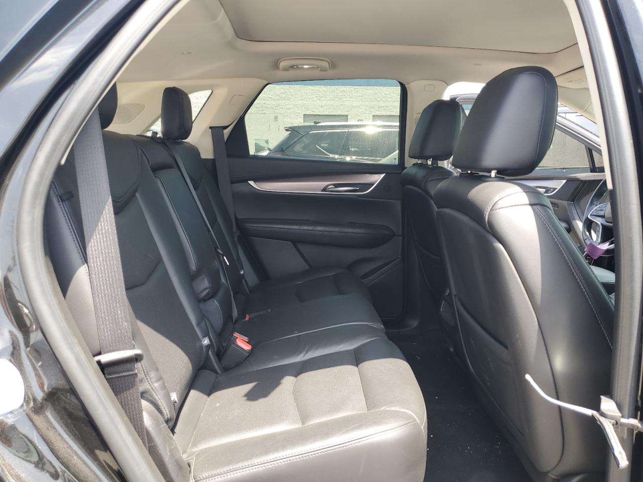 1GYKNCRS3JZ153656 2018 Cadillac Xt5 Luxury