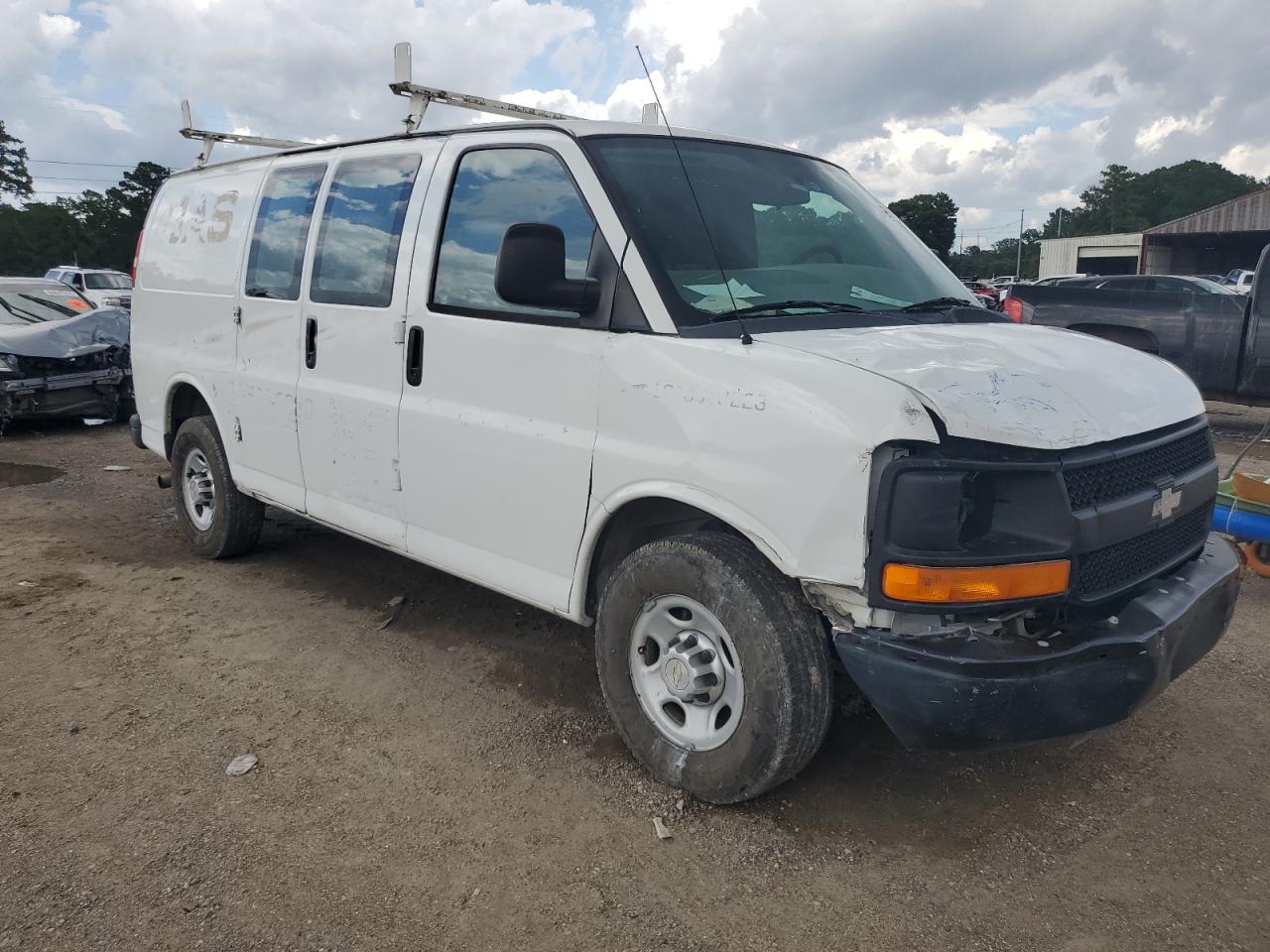 2014 Chevrolet Express G2500 vin: 1GCWGFBA7E1119227