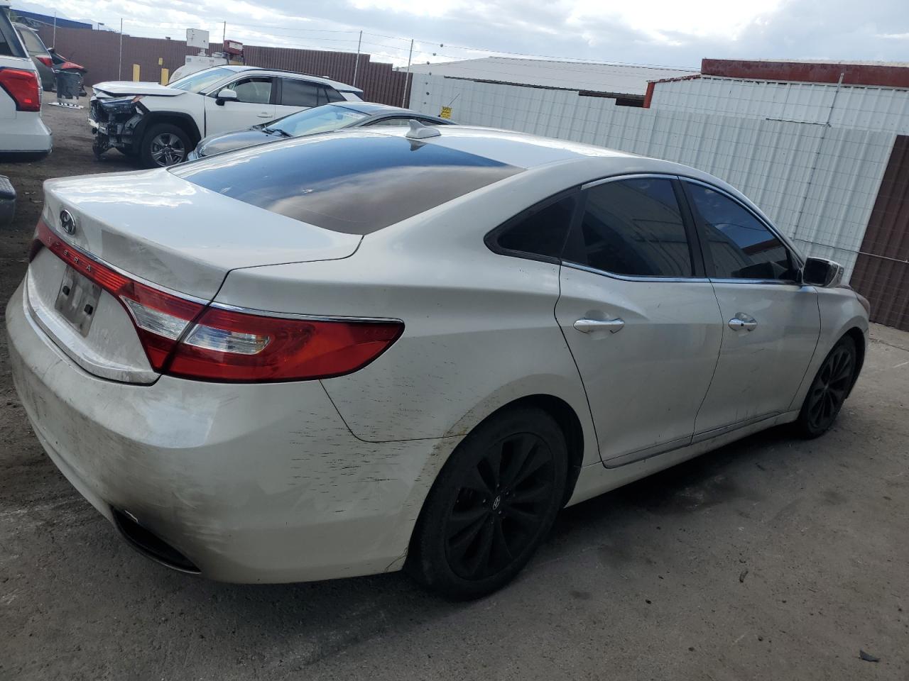 2014 Hyundai Azera vin: KMHFG4JG1EA367818