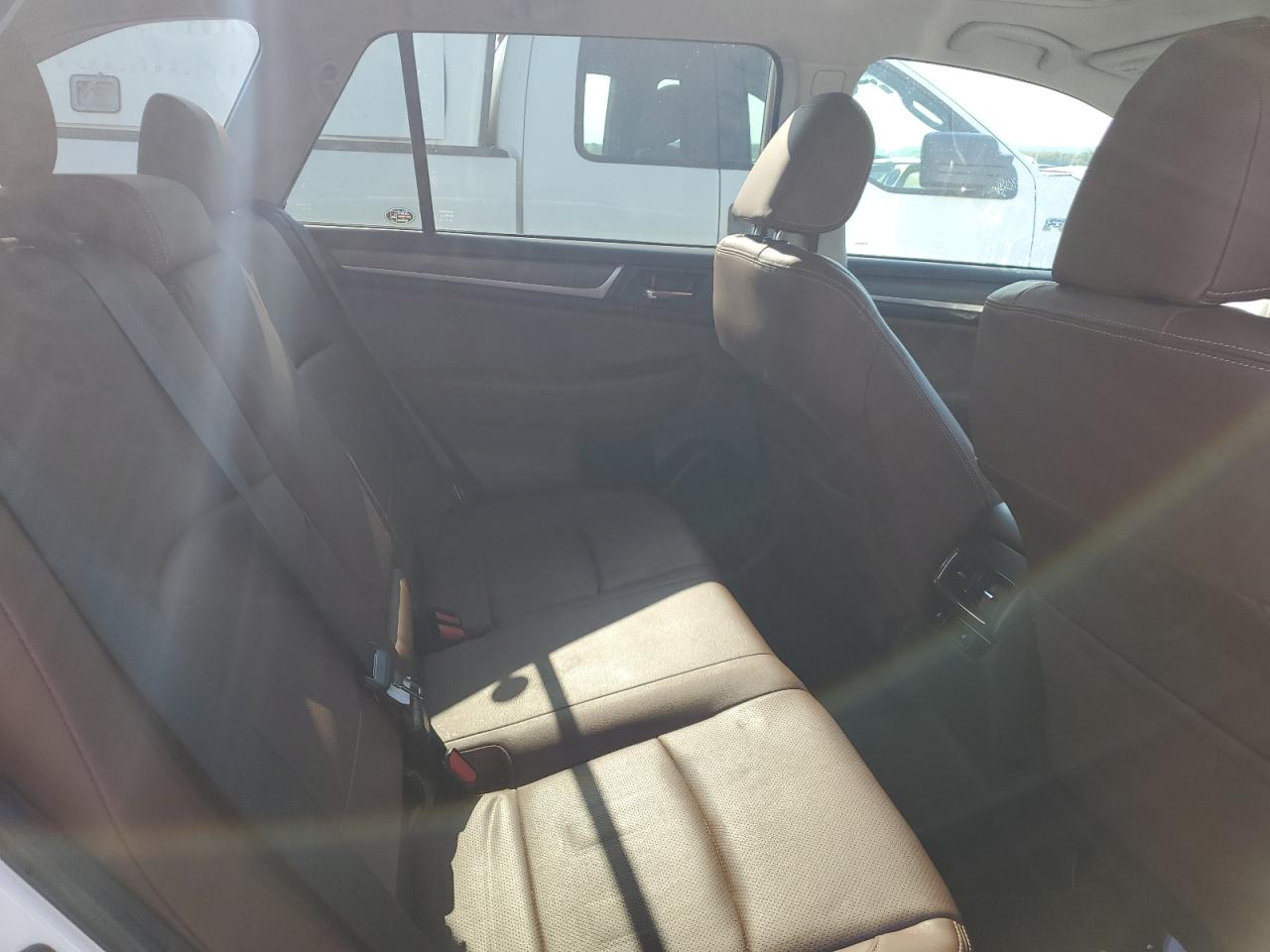 4S4BSATC1H3398887 2017 Subaru Outback Touring