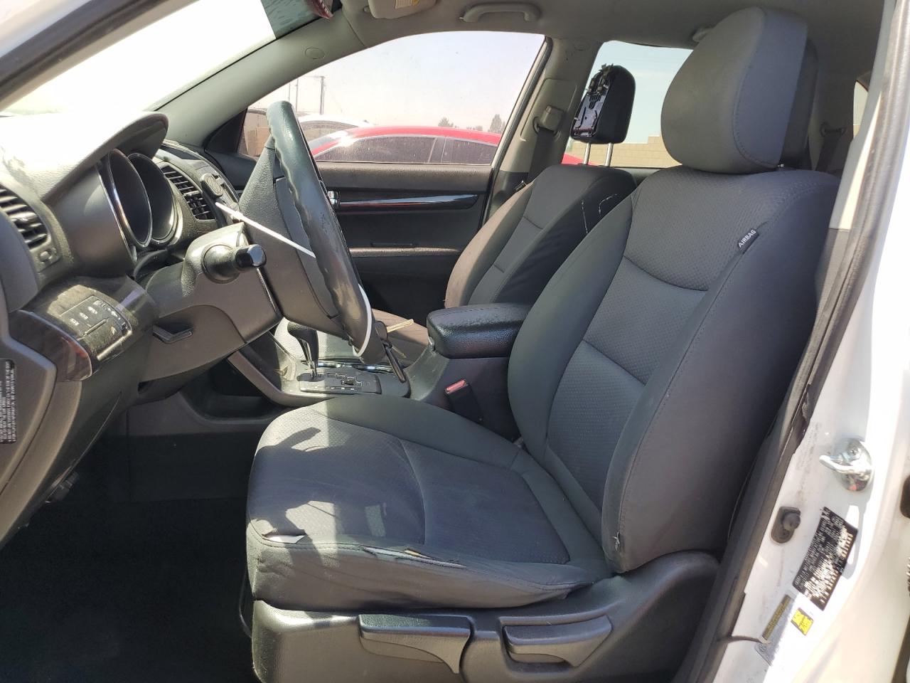 5XYKT4A15CG211465 2012 Kia Sorento Base