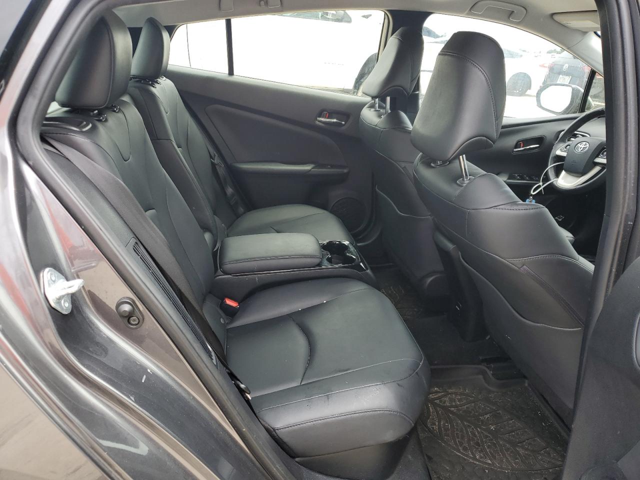 JTDKARFP7H3041282 2017 Toyota Prius Prime