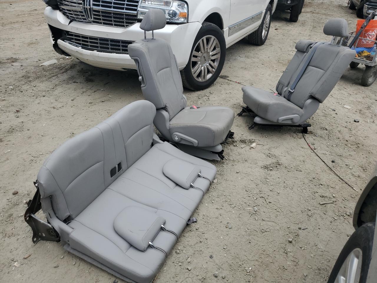 JTEJW3EH5A2048579 2010 Toyota Highlander Hybrid Limited