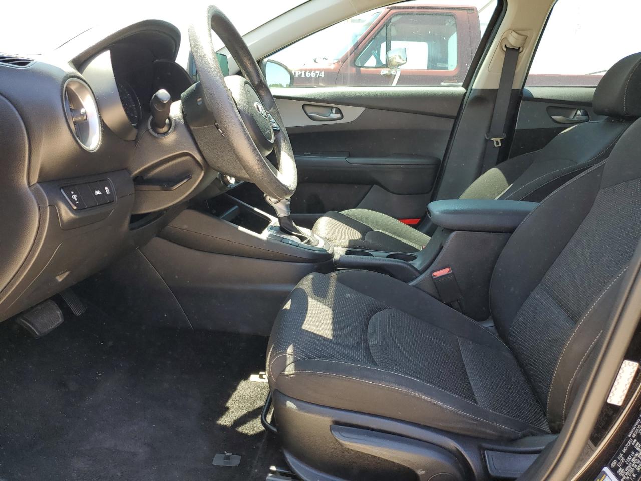 3KPF24AD5ME320795 2021 Kia Forte Fe