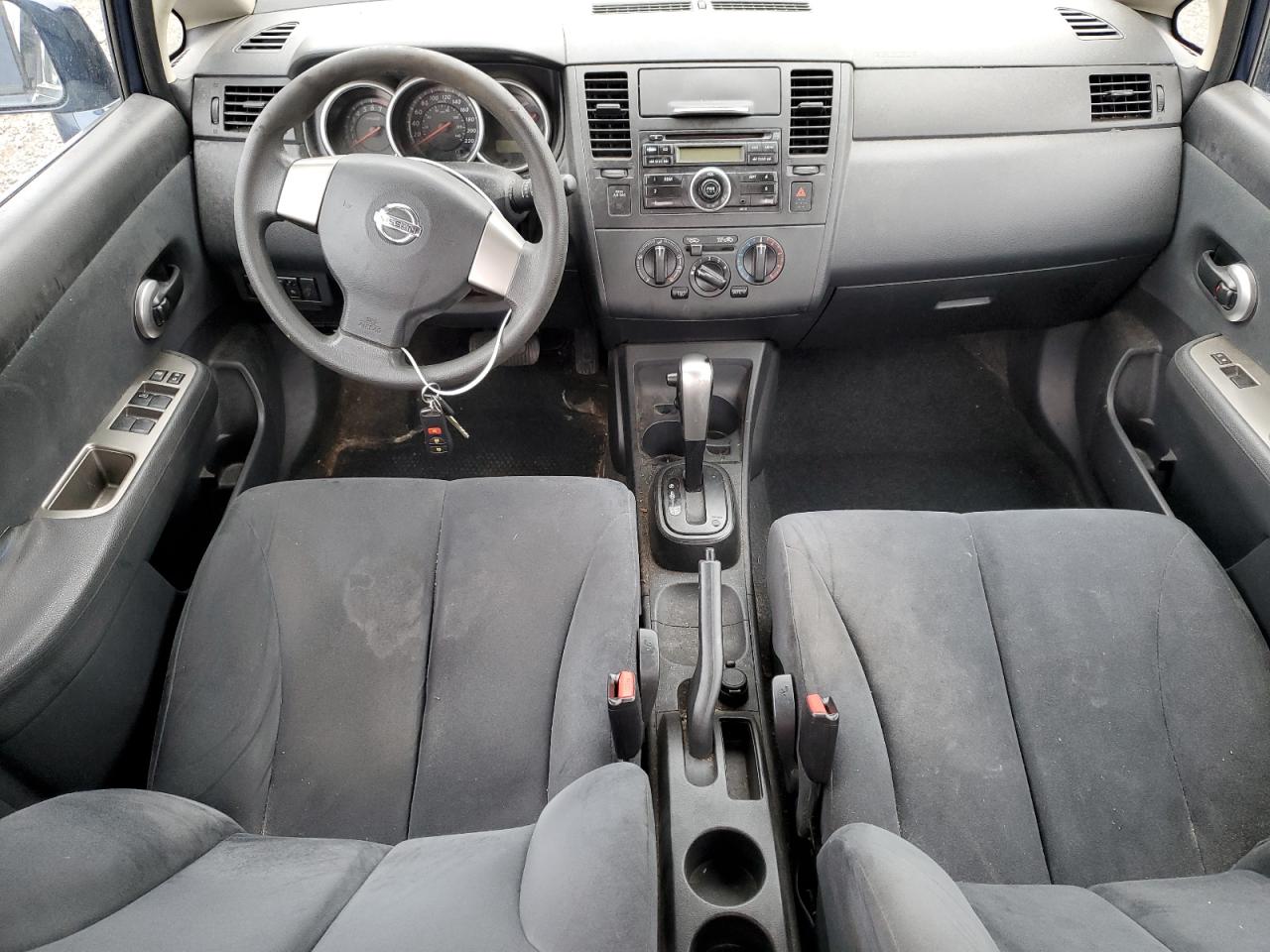 3N1CC1AP2AL457972 2010 Nissan Versa S