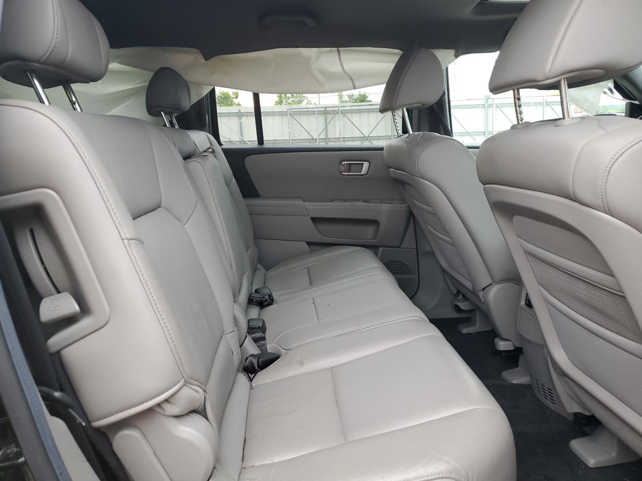 5FNYF4H56BB093099 2011 Honda Pilot Exl