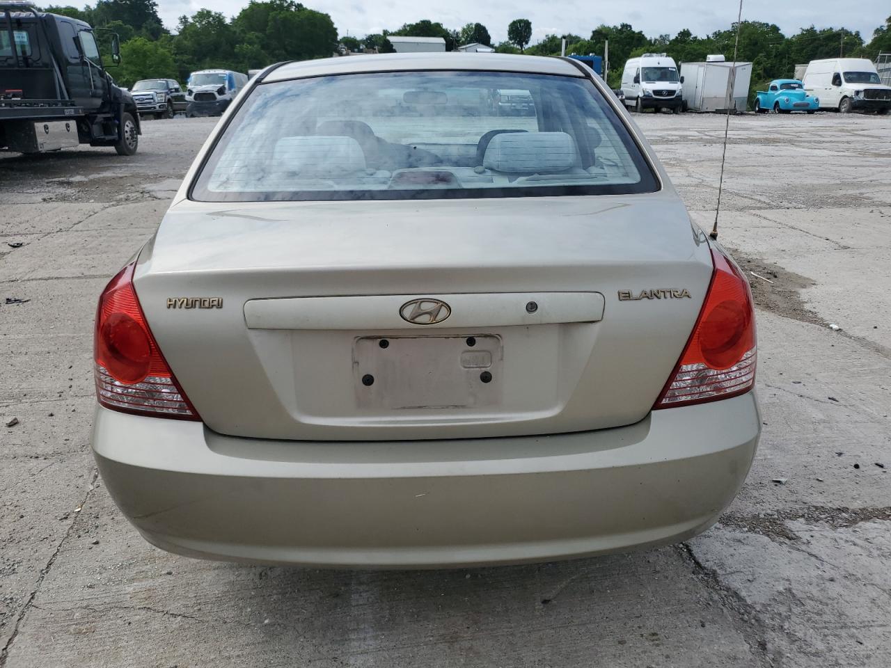 KMHDN46D55U195531 2005 Hyundai Elantra Gls