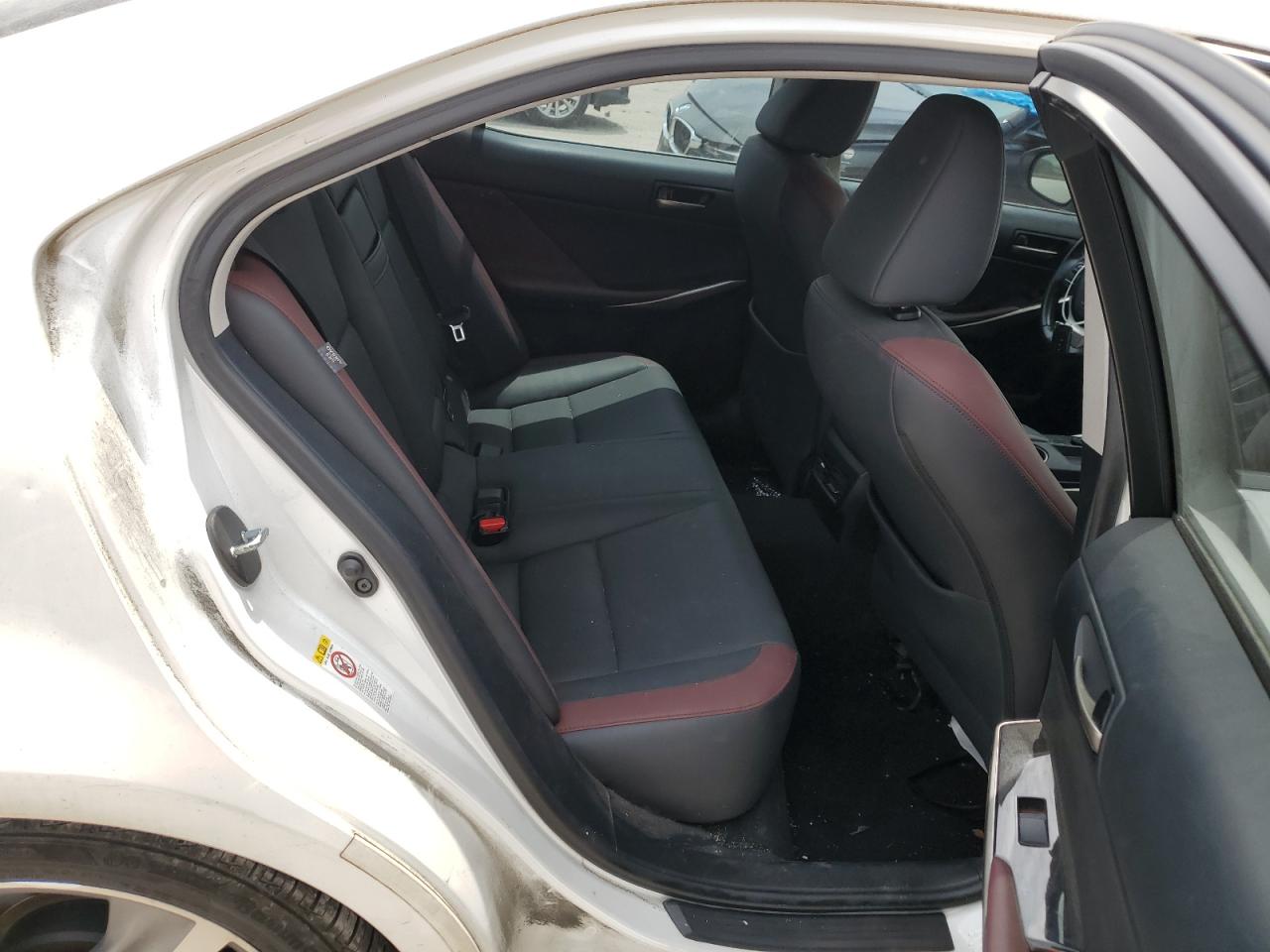 JTHBA1D27H5058997 2017 Lexus Is 200T