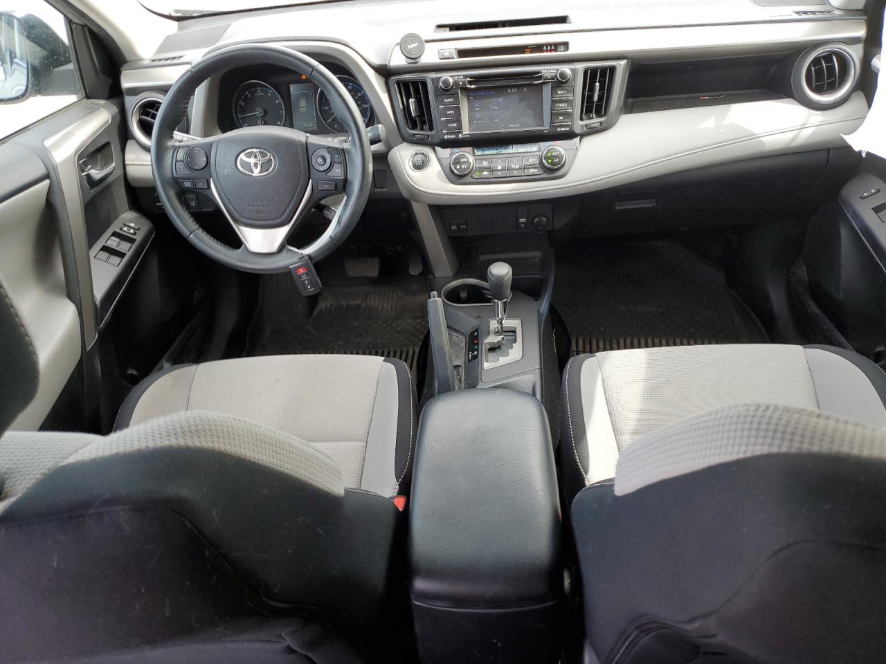 2T3RFREV7HW693090 2017 Toyota Rav4 Xle