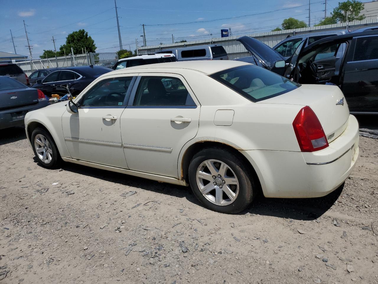 Lot #2614513815 2006 CHRYSLER 300 TOURIN