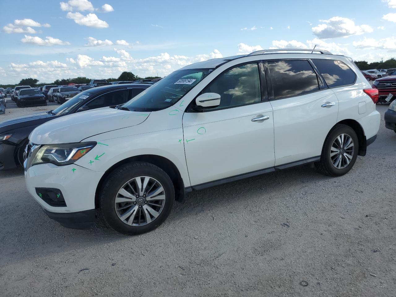 2017 Nissan Pathfinder S vin: 5N1DR2MN2HC610593