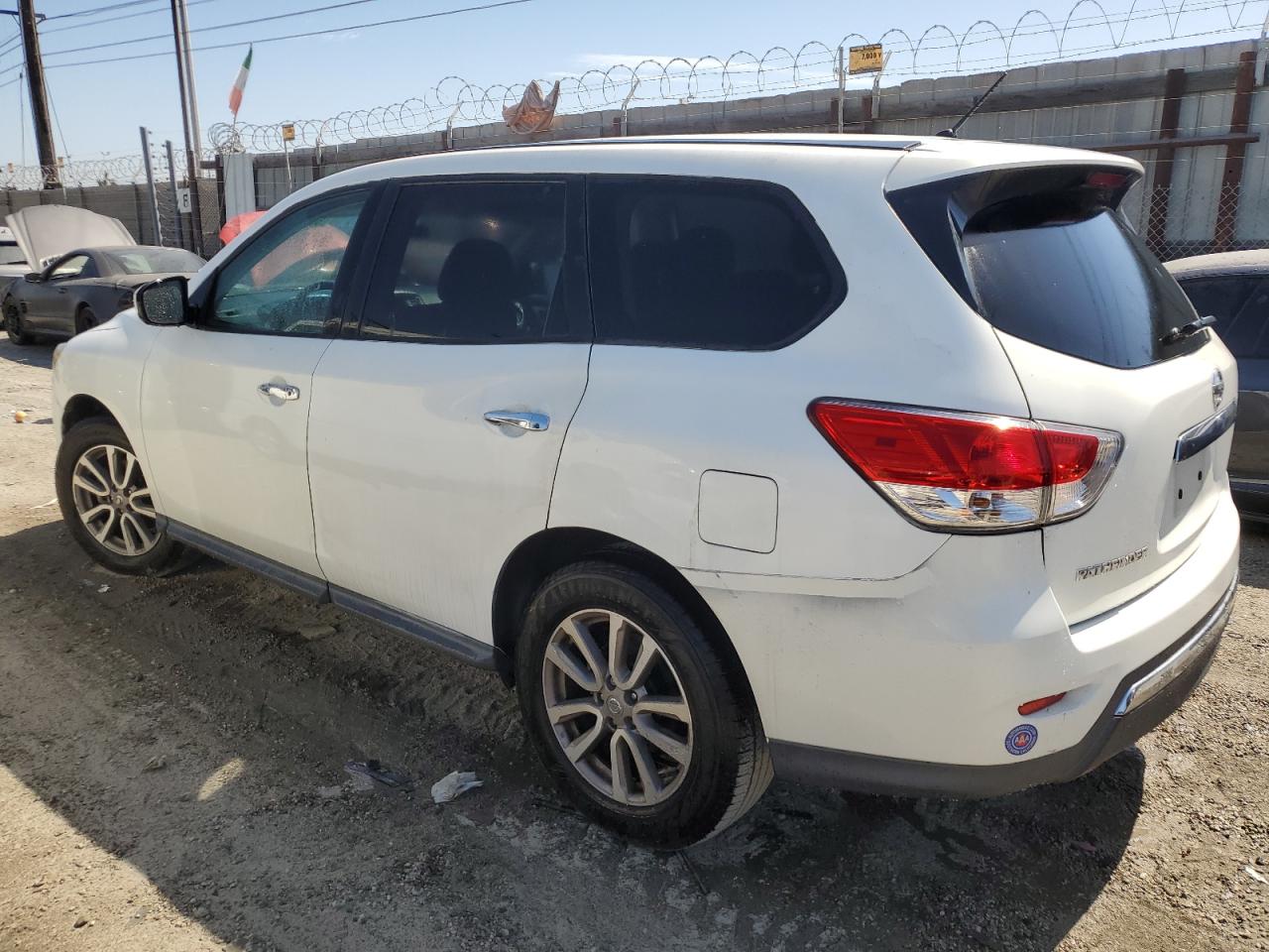 2014 Nissan Pathfinder S vin: 5N1AR2MN6EC728449