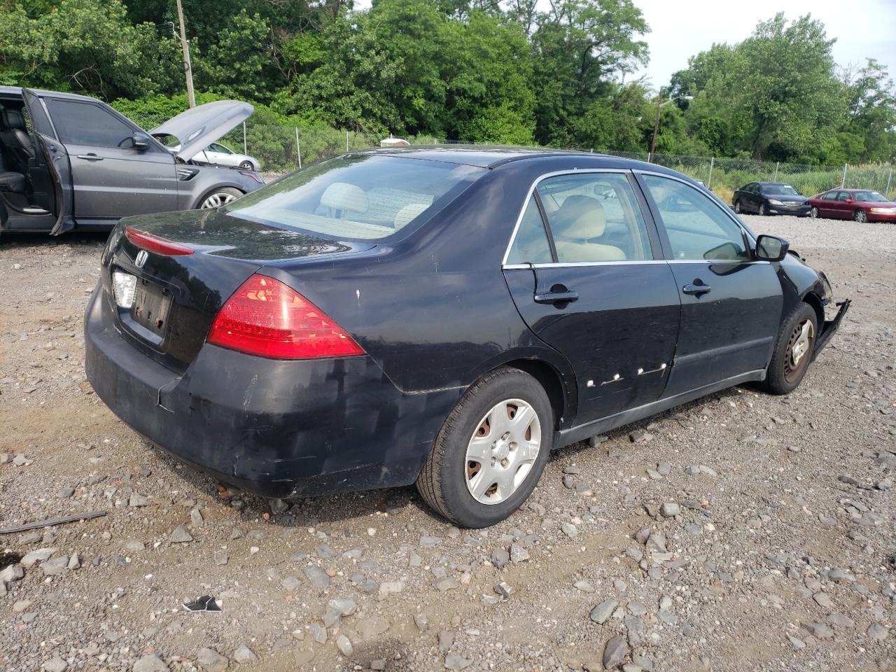 1HGCM56457A172331 2007 Honda Accord Lx