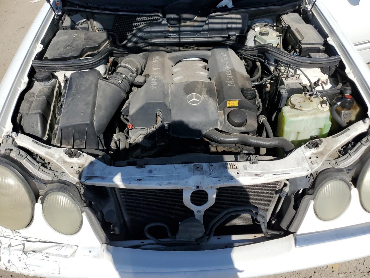 WDBJH65F1XA746568 1999 Mercedes-Benz E 320