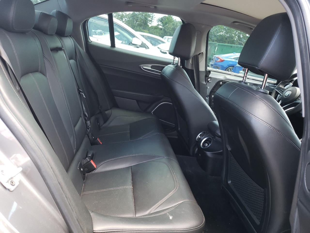 ZARFAMAN4K7604112 2019 Alfa Romeo Giulia