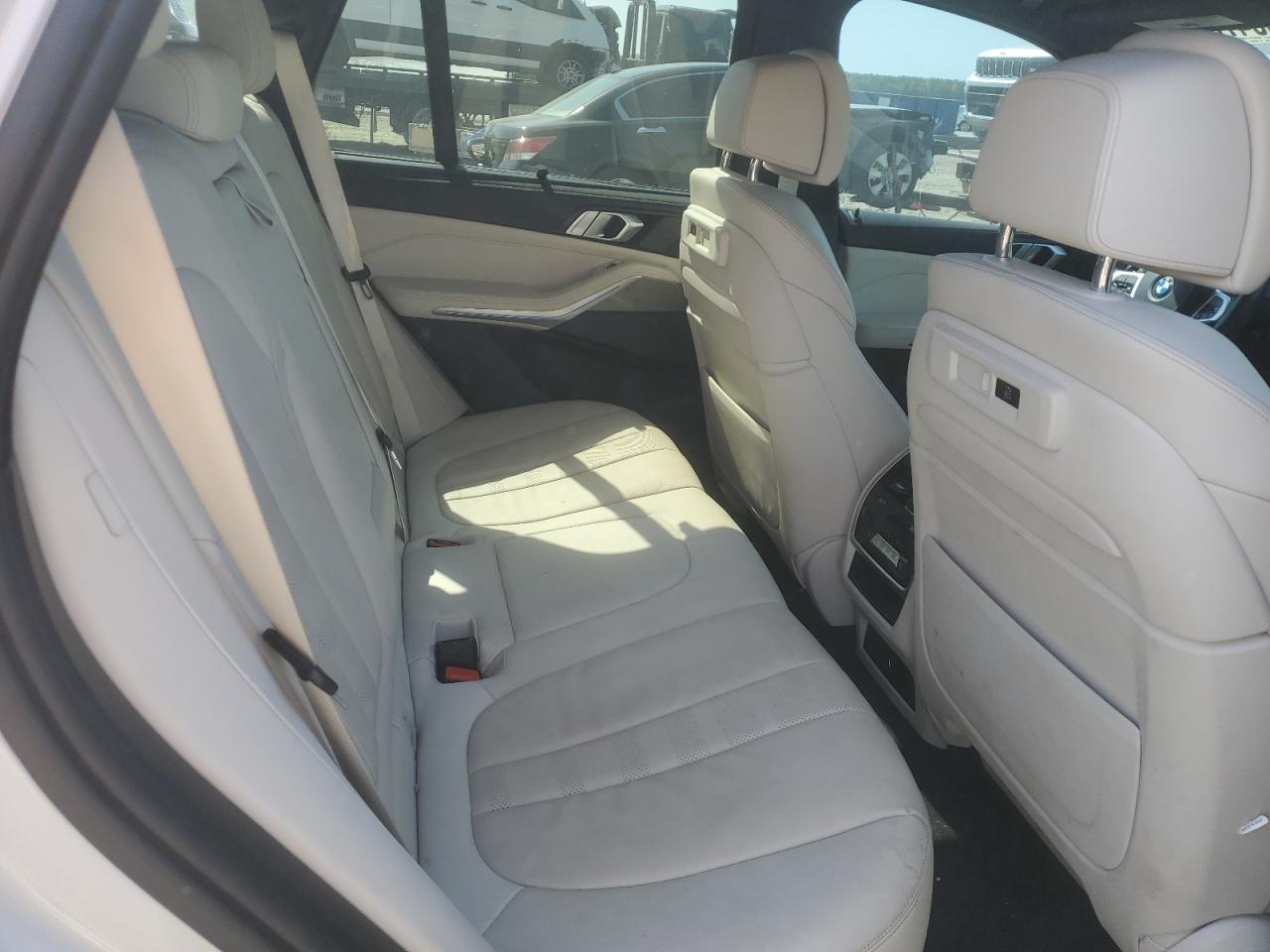 5UXJU4C09LLE46177 2020 BMW X5 M50I