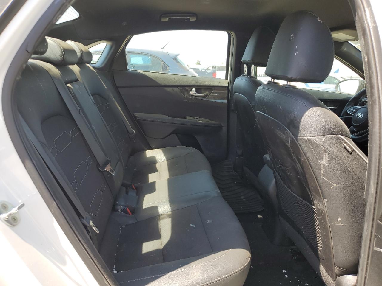 3KPF34AD1ME340894 2021 Kia Forte Gt Line