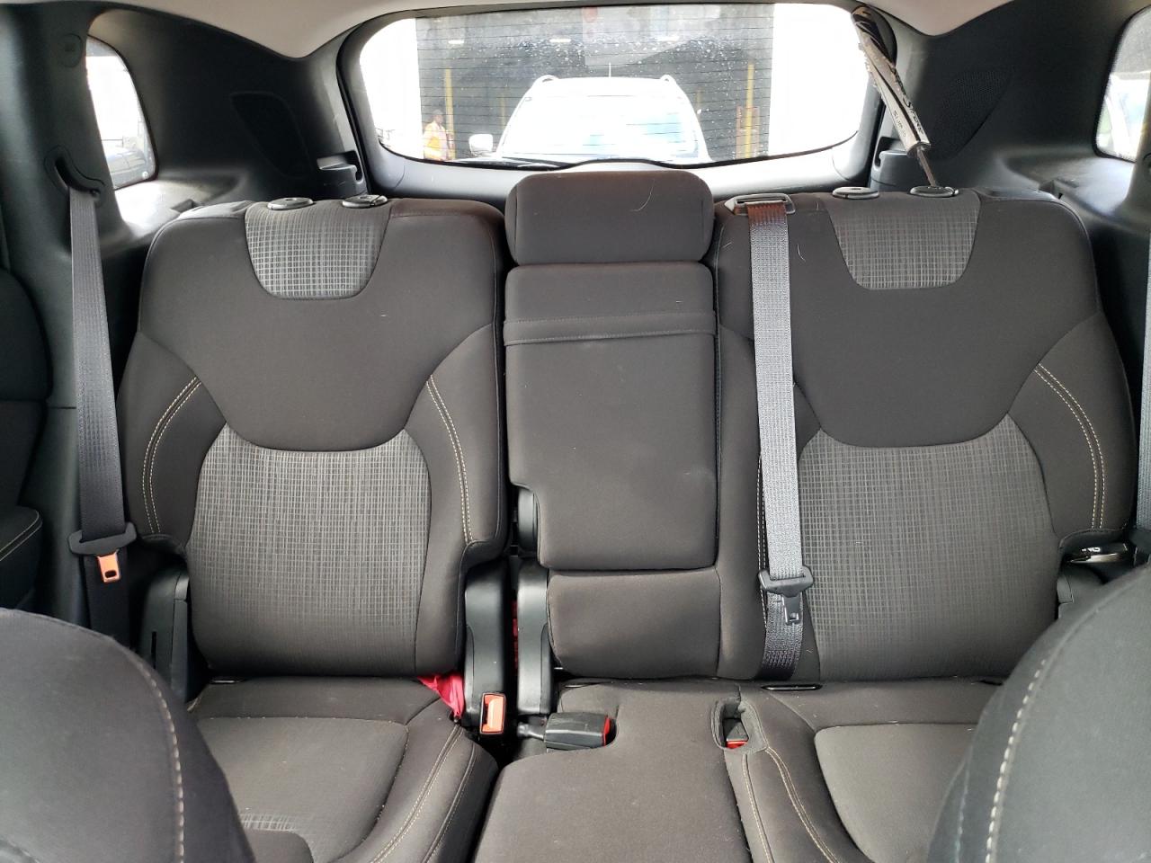 1C4PJLCB3HW603334 2017 Jeep Cherokee Latitude