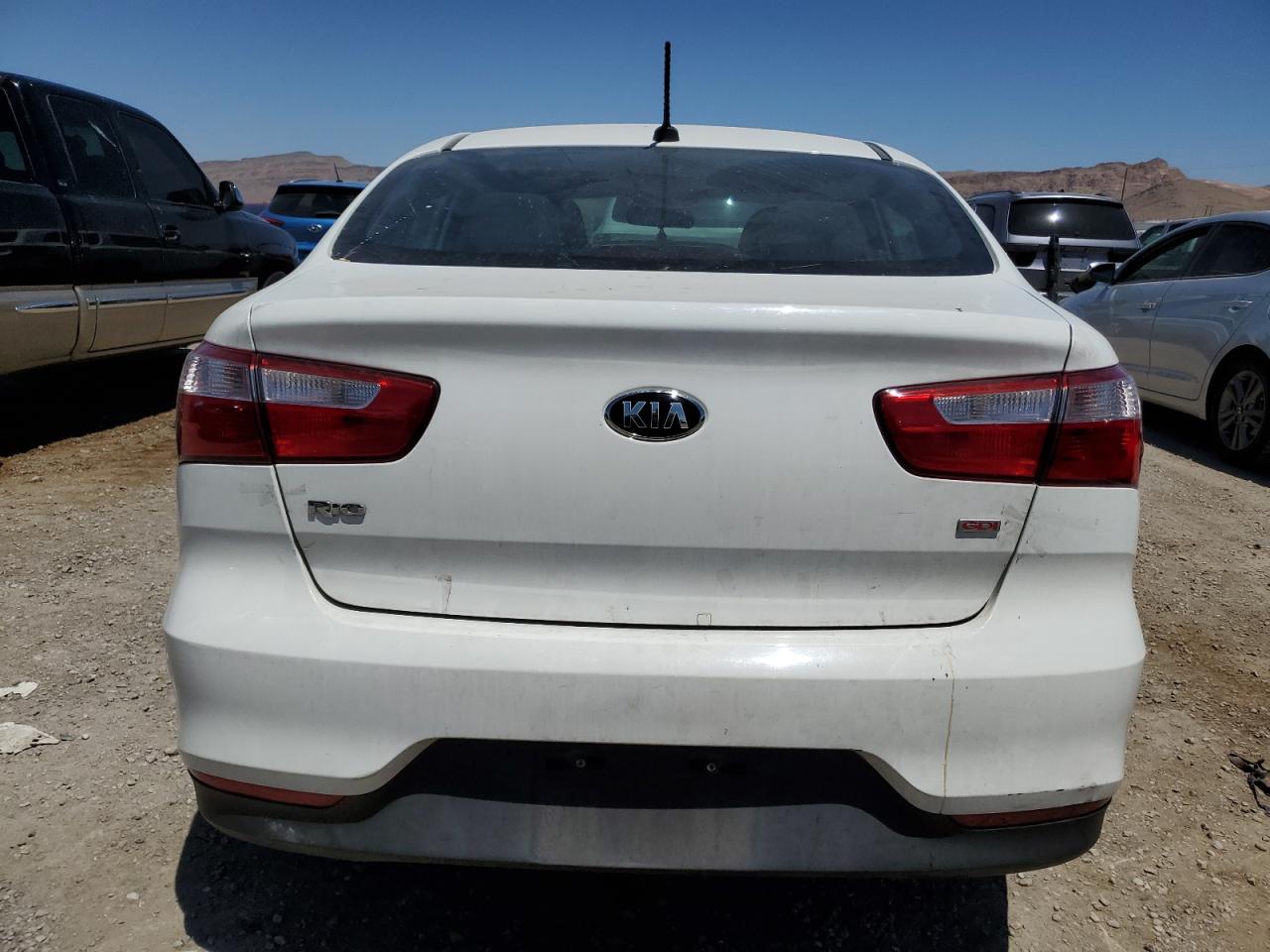 KNADM4A30H6041188 2017 Kia Rio Lx